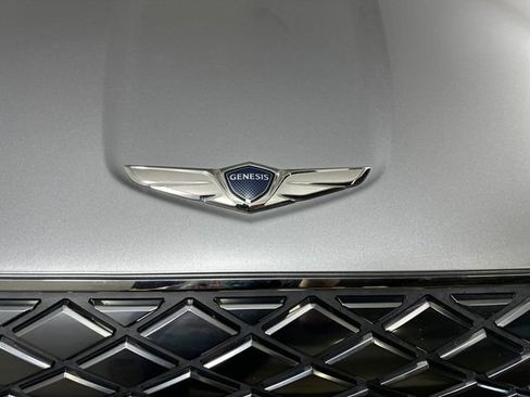 Used 2023 Genesis Electrified GV70 AWD/4WD image 9
