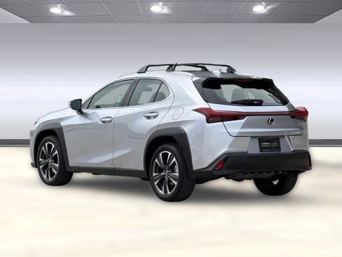 Certified 2025 Lexus UX 300h FWD w/ Accessory Package (Z2) image 3