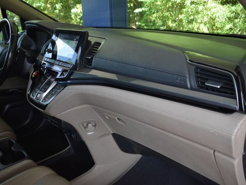 Used 2021 Honda Odyssey Elite image 26