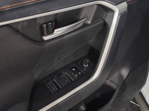 Used 2024 Toyota RAV4 Adventure image 17