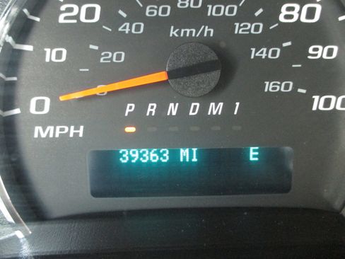 Used 2017 Chevrolet Express 2500 LS image 22