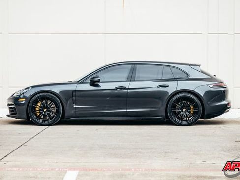 Used 2018 Porsche Panamera 4S image 56