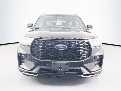 New 2026 Ford Explorer ST w/ Sun And Sound Package AWD/4WD image 6