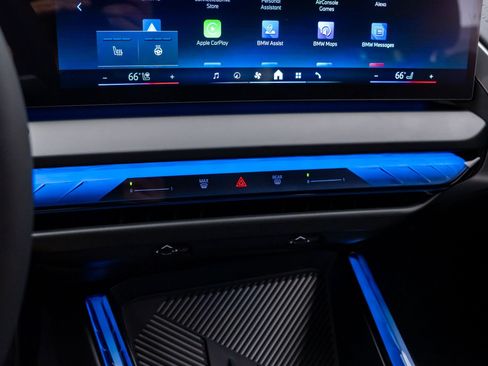 New 2026 BMW X3 xDrive30 w/ Premium Package AWD/4WD image 30