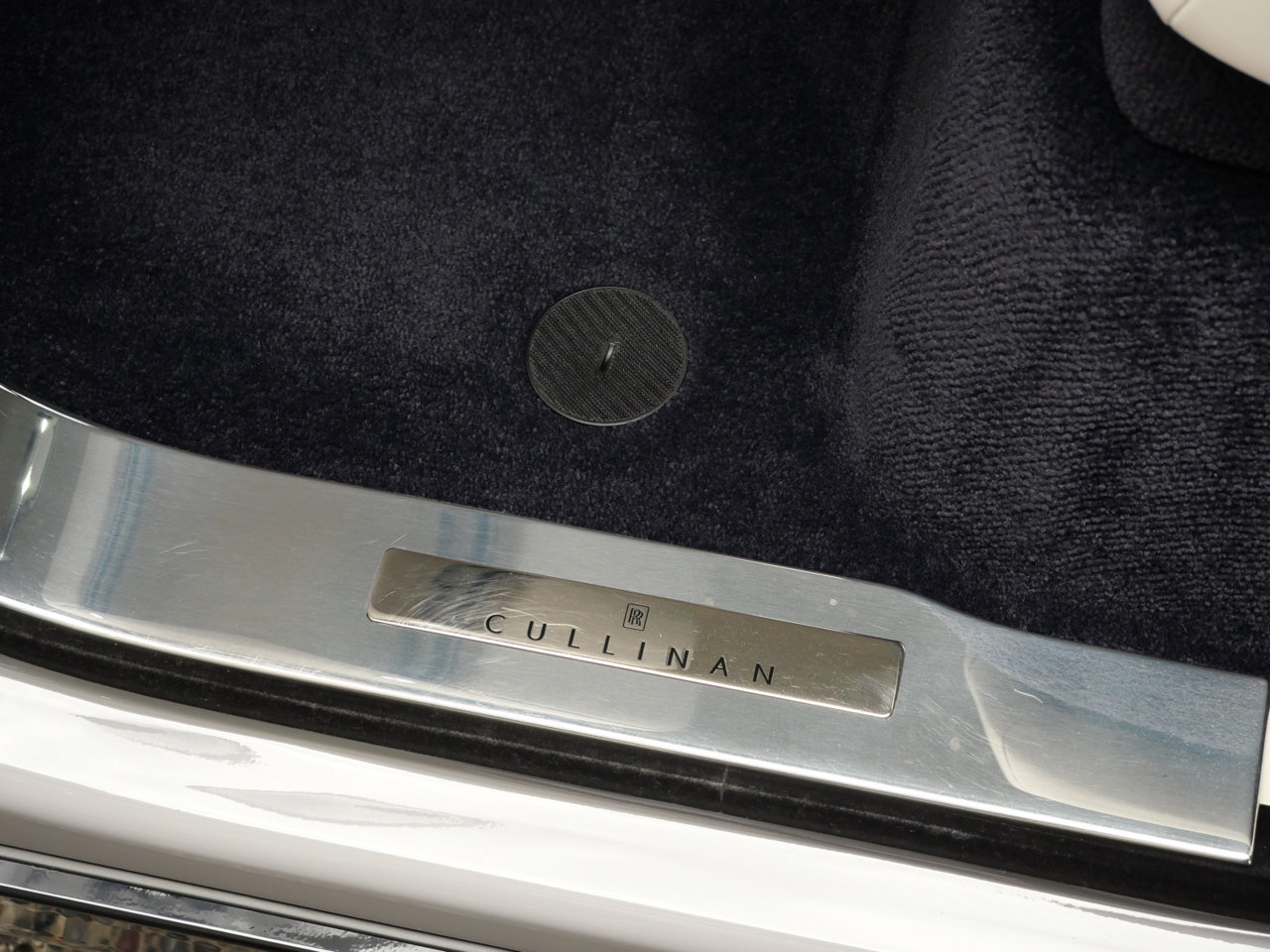 Used 2025 Rolls-Royce Cullinan AWD/4WD image 9