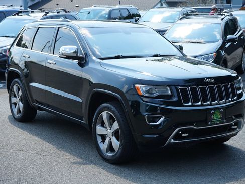 Used 2014 Jeep Grand Cherokee Overland AWD/4WD image 8