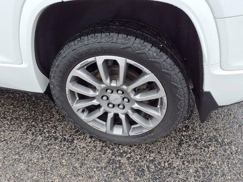 Used 2022 GMC Acadia Denali w/ Denali Technology Package AWD/4WD image 52