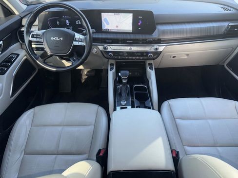 Used 2023 Kia Telluride EX w/ EX Captain's Chair Package image 14
