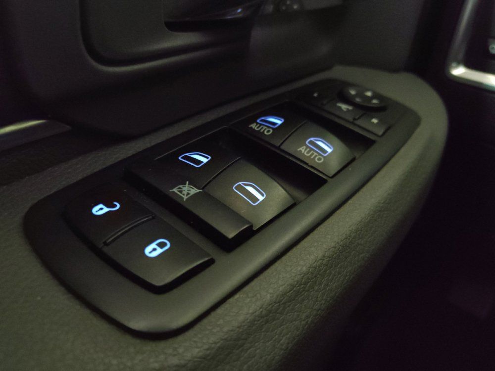 Used 2019 RAM 1500 Big Horn RWD image 27