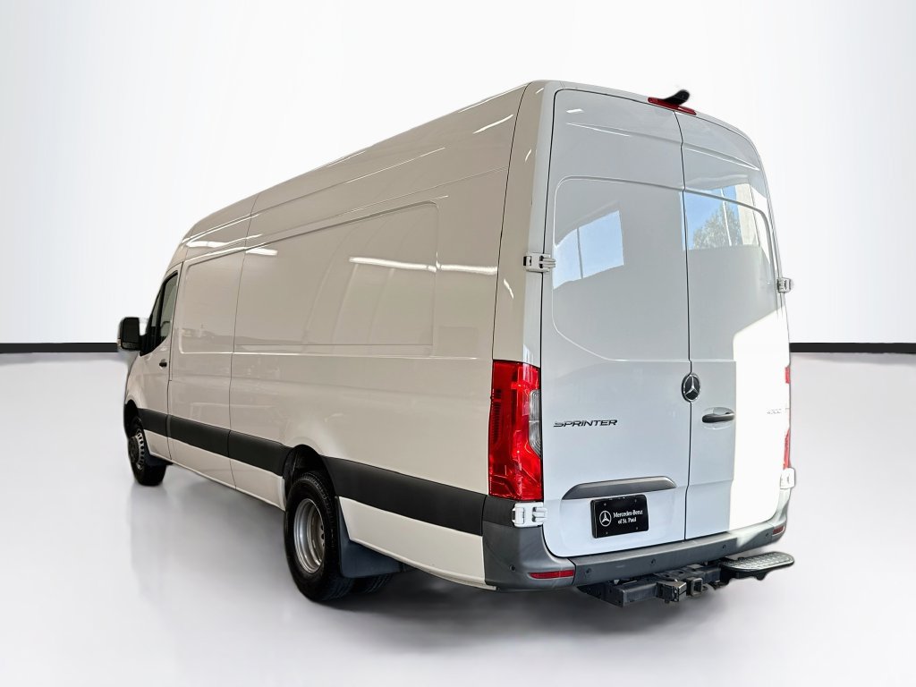 Used 2023 Mercedes-Benz Sprinter 4500 image 7