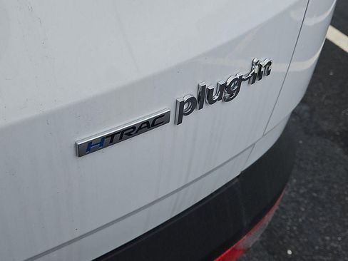 New 2024 Hyundai Tucson Limited AWD/4WD image 3