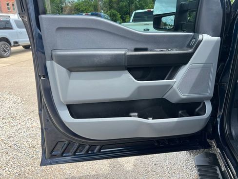 Used 2024 Ford F350 XL AWD/4WD image 11