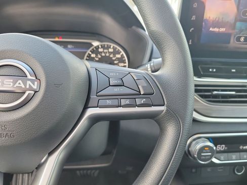 Used 2025 Nissan Altima 2.5 SV w/ SV Special Edition Package image 21