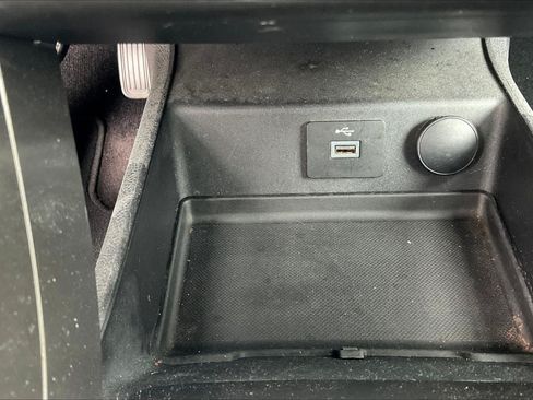 Used 2017 Ford Fusion S FWD image 31