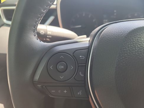Certified 2025 Toyota Corolla SE FWD image 29