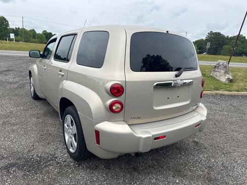 Used 2009 Chevrolet HHR LS FWD image 7