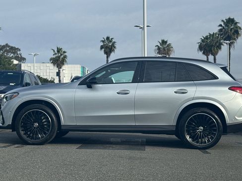 Certified 2025 Mercedes-Benz GLC 300 image 7