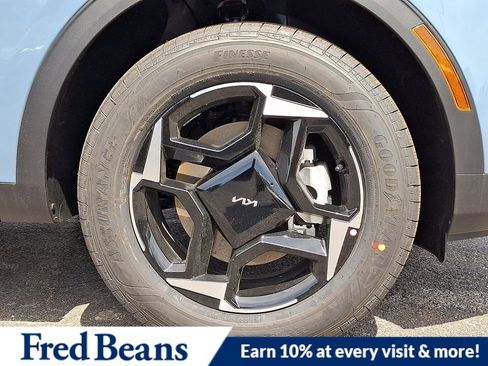 New 2026 Kia Sportage EX image 5