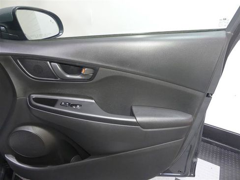 Used 2023 Hyundai Kona SEL FWD image 19