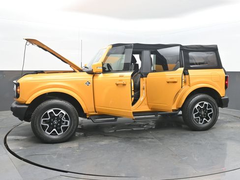 Used 2022 Ford Bronco Outer Banks image 46