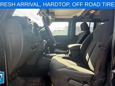 Used 2018 Jeep Wrangler Unlimited Sport S AWD/4WD image 10