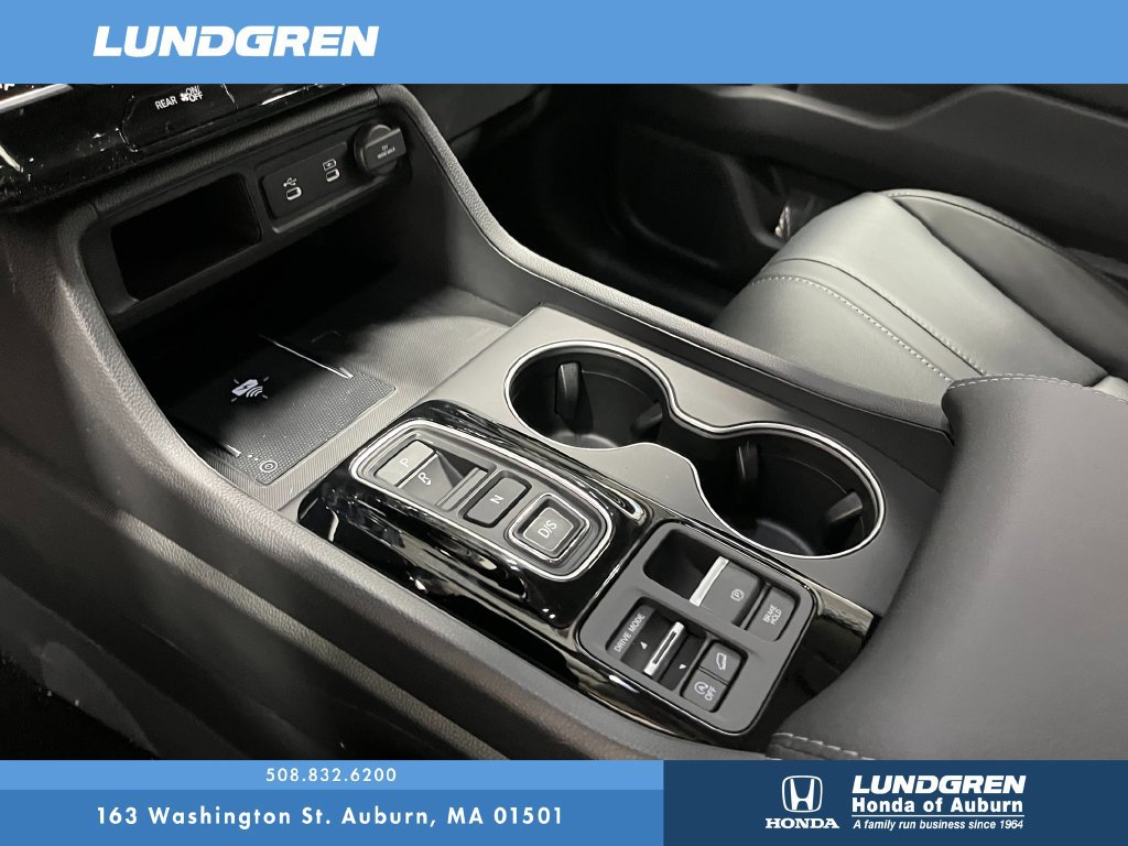 New 2026 Honda Pilot Touring image 14