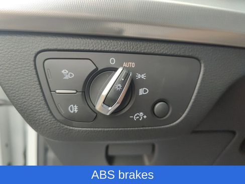 Used 2022 Audi Q5 2.0T Premium Plus image 35