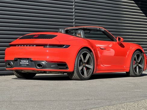 Used 2022 Porsche 911 Carrera S image 8