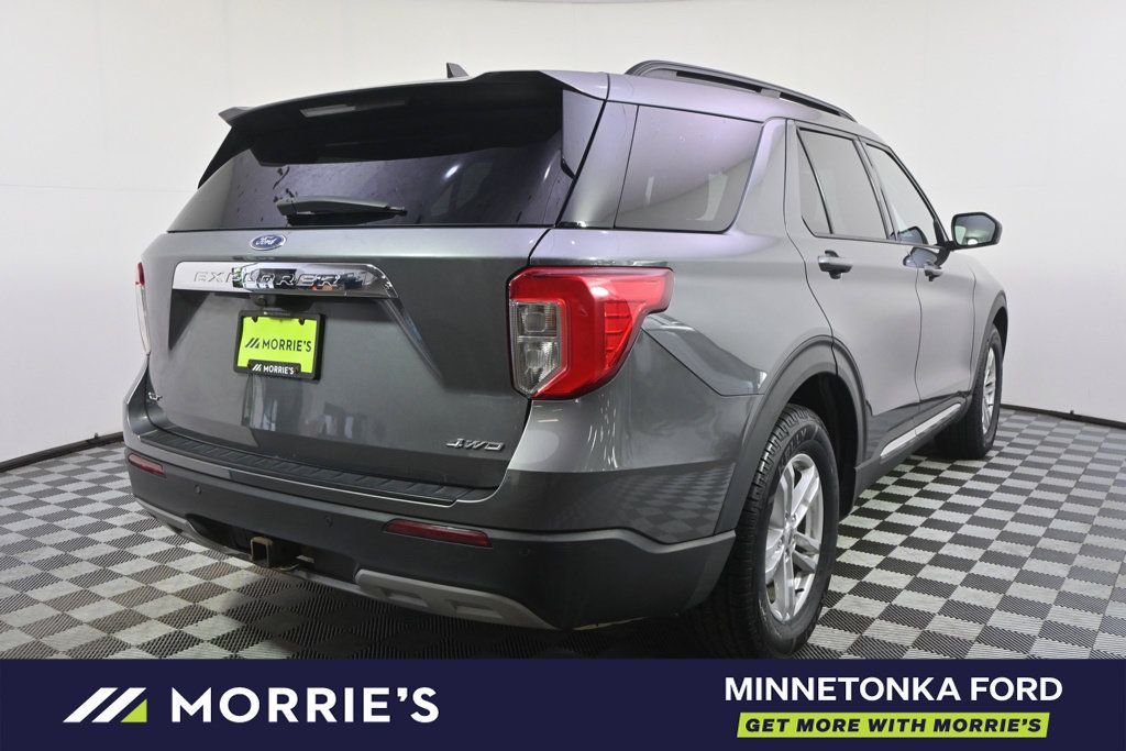 Used 2021 Ford Explorer XLT w/ Equipment Group 202A AWD/4WD image 6