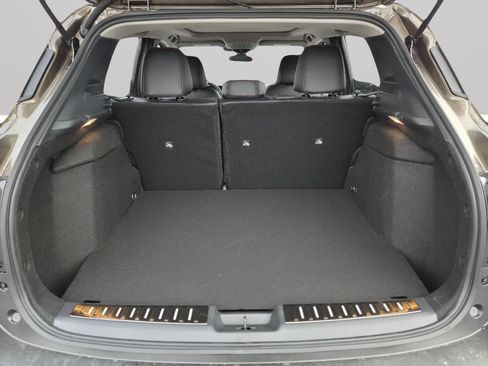 New 2026 Nissan Kicks SR image 25