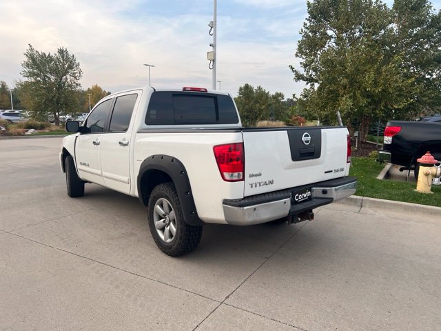 Used 2010 Nissan Titan SE w/ SE Value Truck Pkg AWD/4WD image 6