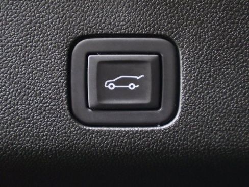 Used 2023 Cadillac Escalade Sport image 24