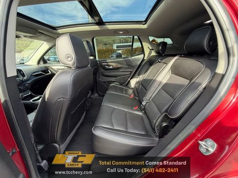 Used 2019 GMC Terrain Denali w/ Advanced Safety Package AWD/4WD image 12