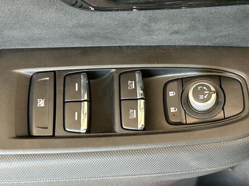 Used 2026 Subaru Forester Touring AWD/4WD image 11