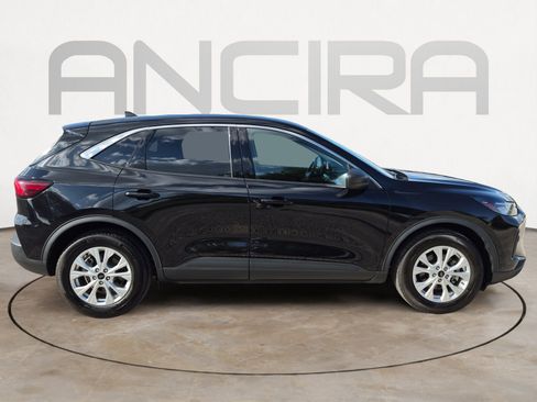 Used 2024 Ford Escape Active FWD image 11
