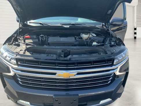 Used 2023 Chevrolet Suburban LT image 20