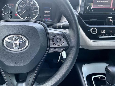 Certified 2021 Toyota Corolla LE FWD image 50