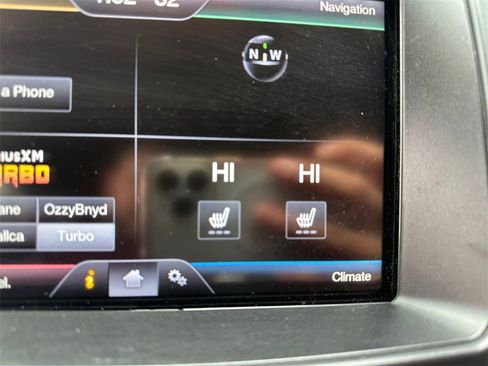 Used 2013 Ford Edge Sport w/ Driver Entry Pkg image 30