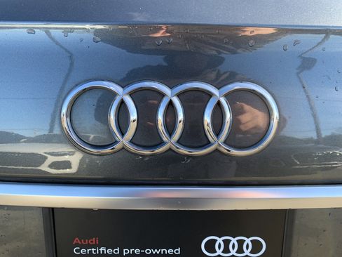 Certified 2022 Audi Q5 2.0T Premium w/ Convenience Package image 26