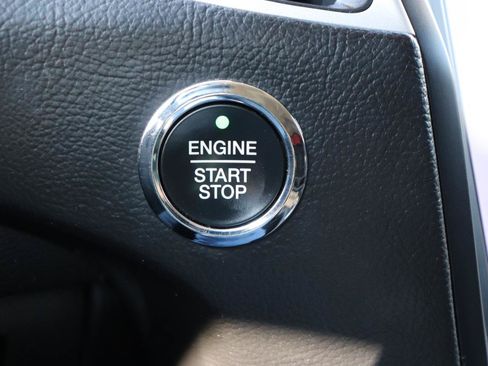 Used 2024 Ford Edge SEL AWD/4WD image 43