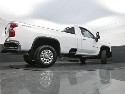 Used 2024 Chevrolet Silverado 3500 LT w/ Convenience Package image 28