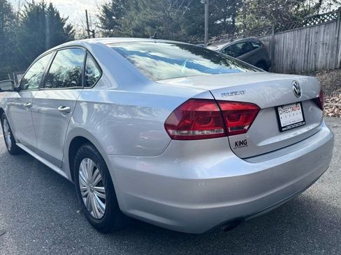 Used 2015 Volkswagen Passat 1.8T S image 5