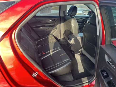 Used 2023 Chevrolet Equinox Premier image 15