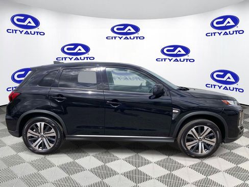 Used 2025 Mitsubishi Outlander Sport AWD image 2