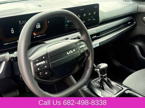 Used 2026 Kia K4 FWD image 15