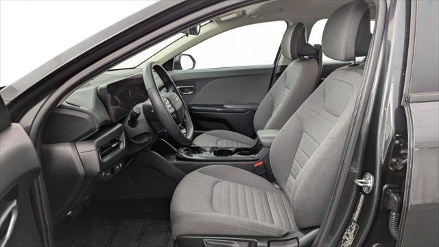 Used 2025 Kia K4 EX FWD image 14