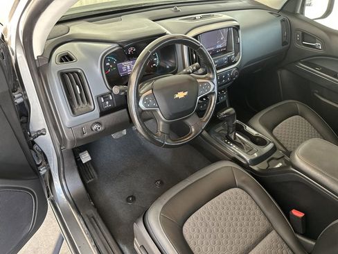 Used 2019 Chevrolet Colorado Z71 image 12