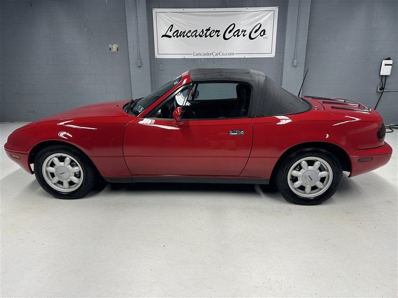 Used 1990 MAZDA MX-5 Miata RWD image 11