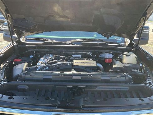 Used 2024 Chevrolet Silverado 2500 High Country w/ High Country Premium Package image 31