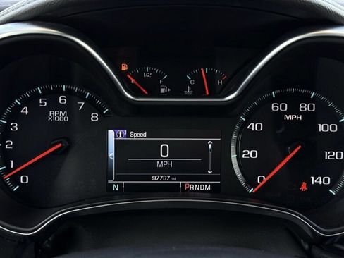 Used 2017 Chevrolet Impala LT FWD image 33